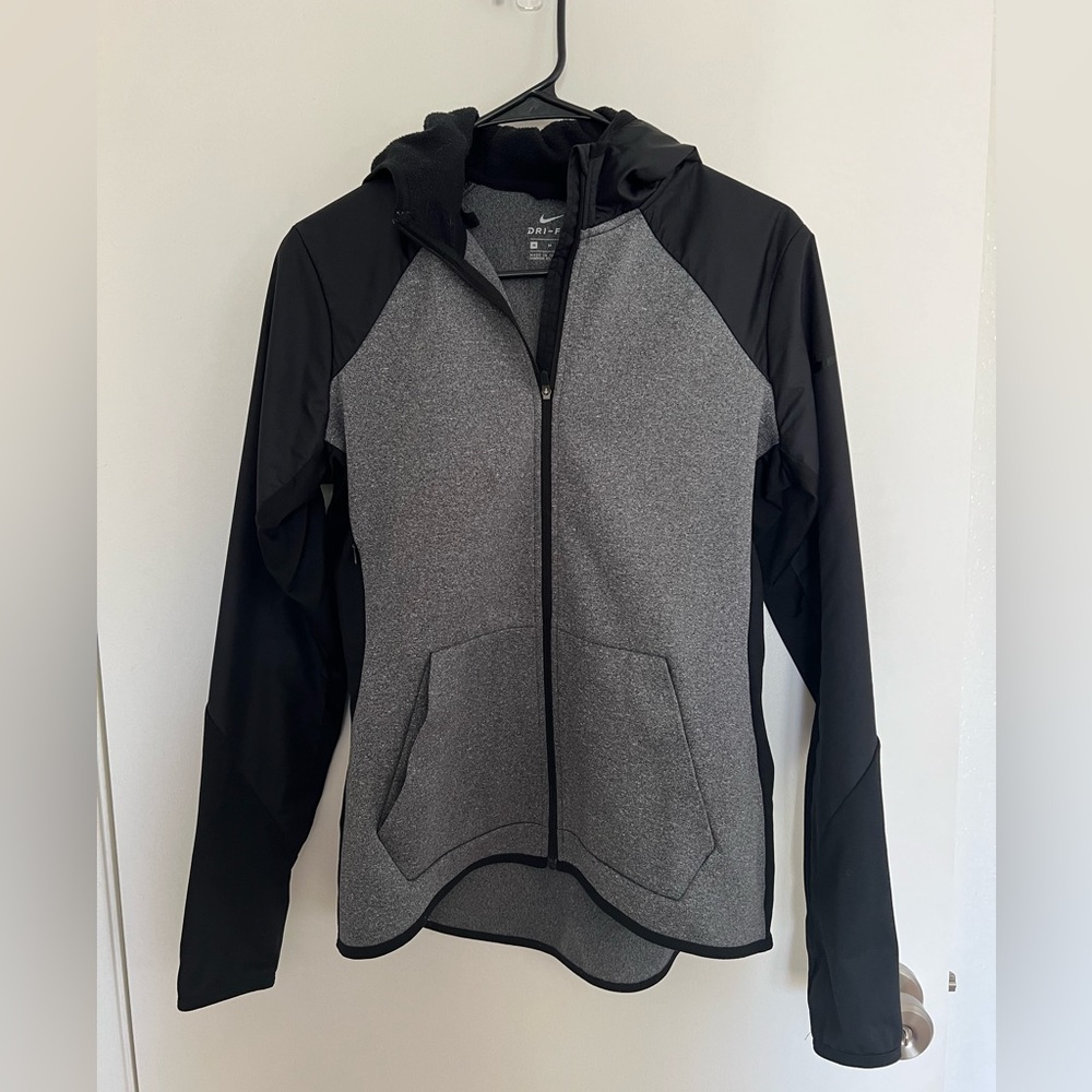 Nike Women’s Dri Fit Therma Zip Hoodie - medium